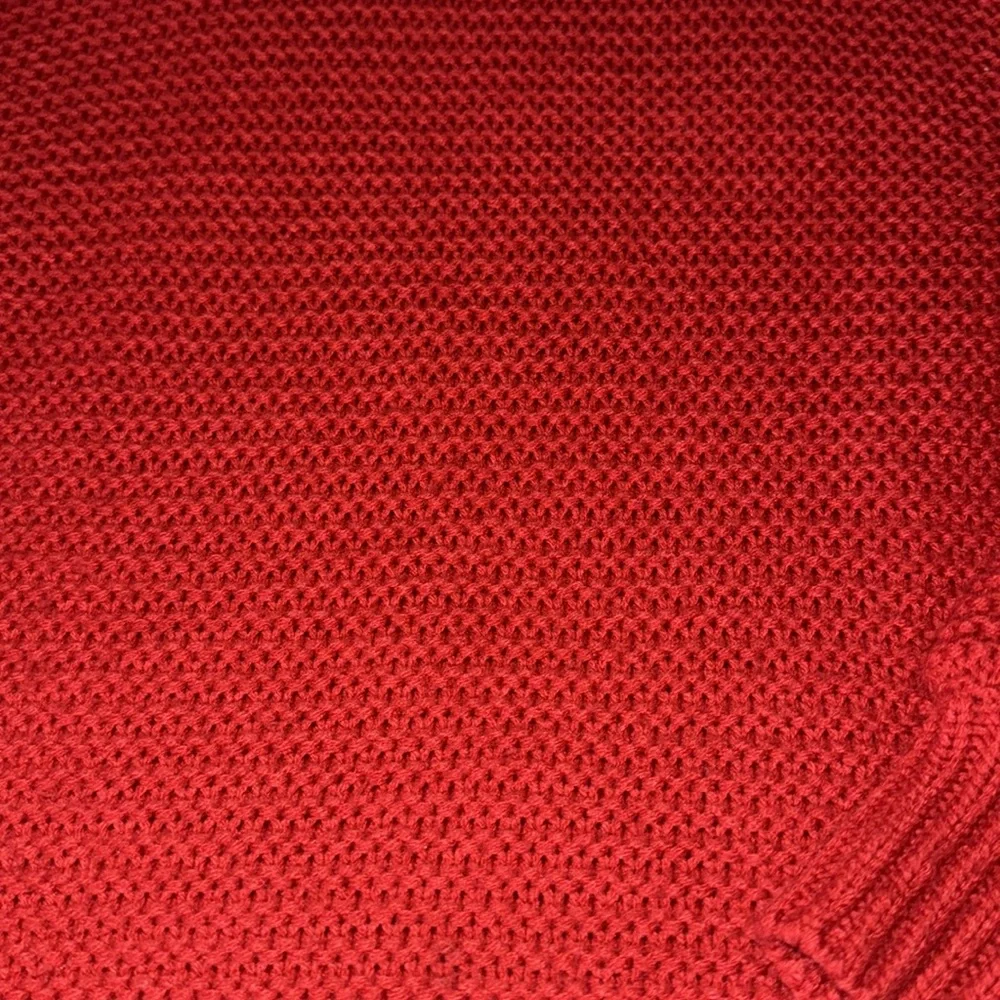 EUC Girls Sweater Bundle (2 sweaters) Sz 10/12 Red Green perfect for Christmas